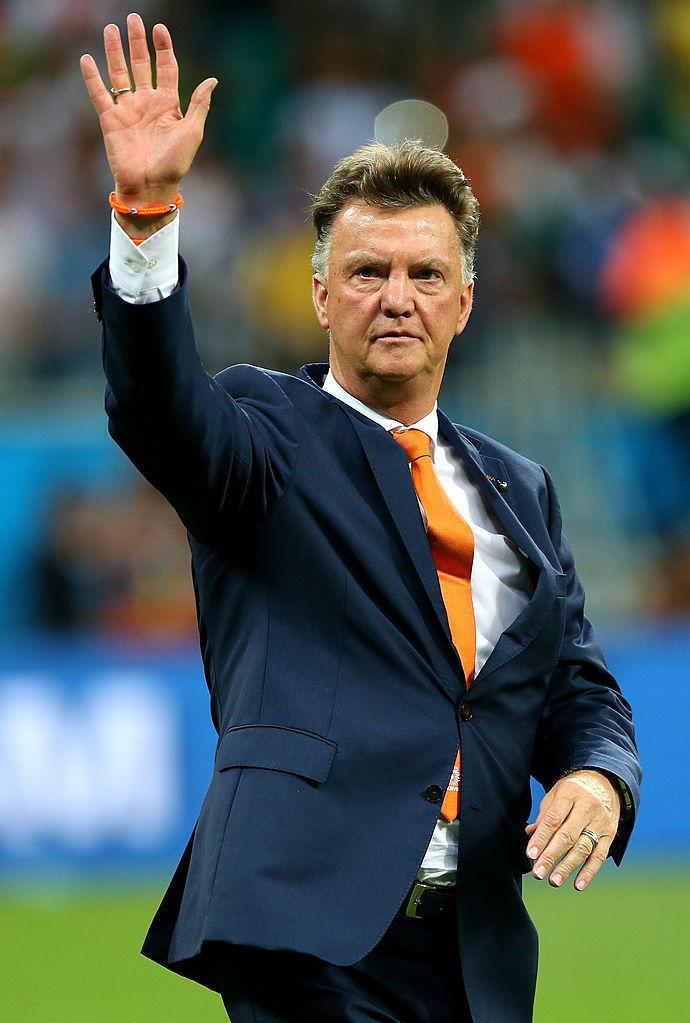 范加尔：荷兰队内多名球员感染流感