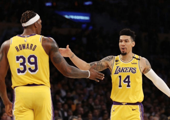 开赛20天后，看看霍华德在76人的表现，湖人交易他做对了么？