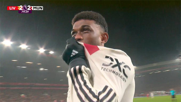 迪亚洛5年续约尘埃落定，曼联9万周薪锁未来核心