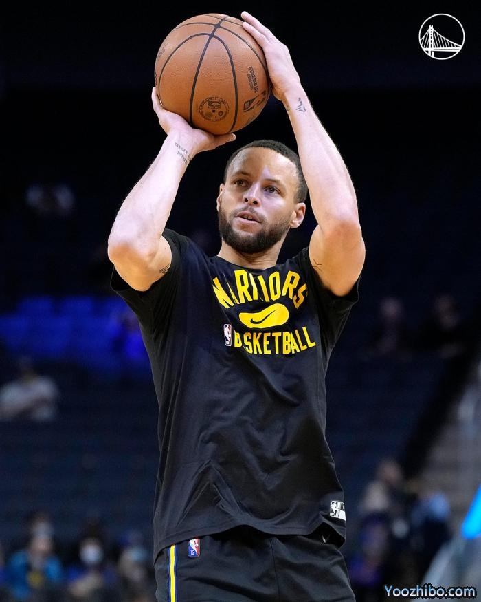 官宣！库里因伤常规赛报销，科尔回应：不想让他冒险复出