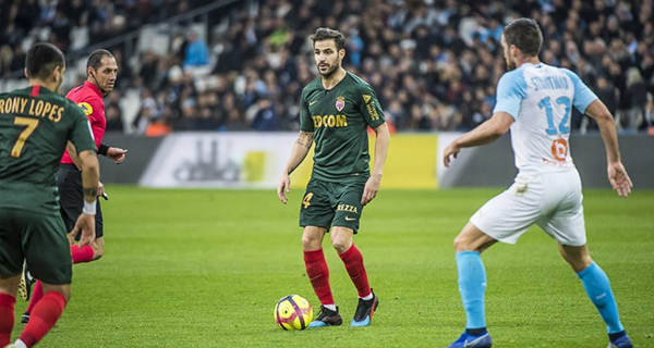 法布雷加斯转会费是多少？法布雷加斯年薪是多少？