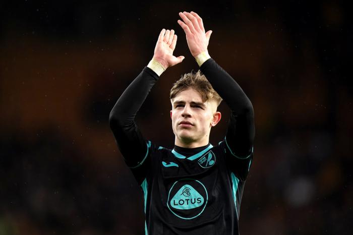 朗尼克承诺召回曼联新埃尔文，认为他犹如新援！上月荣膺队内最佳