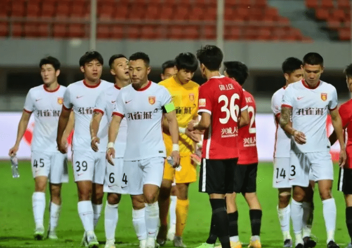 活久见！中超倒数第1太惨，23战1胜却是0积分，降级已无任何悬念