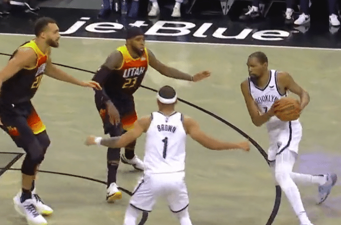 KD37分+1攻1助杀死比赛！克拉克斯顿大帽+隔扣戈贝尔