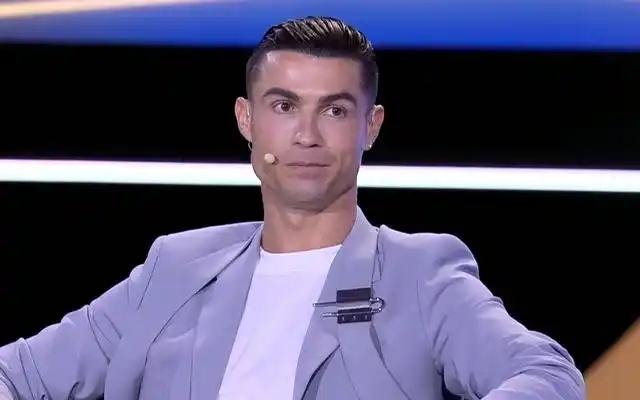 2024环足奖重磅揭晓：C罗斩获历史最佳射手奖，颁奖礼上的足坛担当