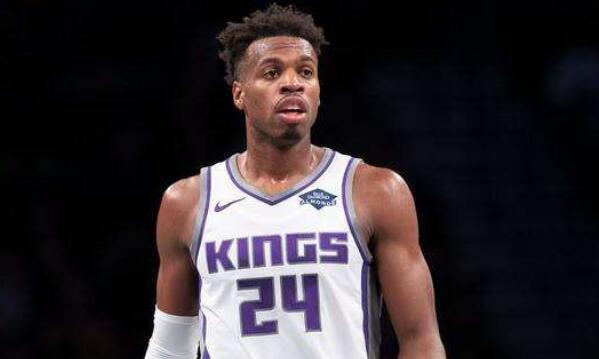 不敢信！5换3大交易流产，大帝痛失强援，3.5亿合同要烂手里