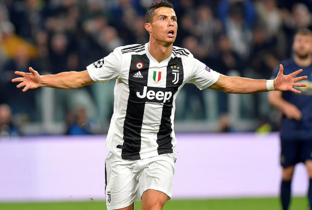 梅西C罗远离欧战荣耀！绝代双骄也丧失了魔力！