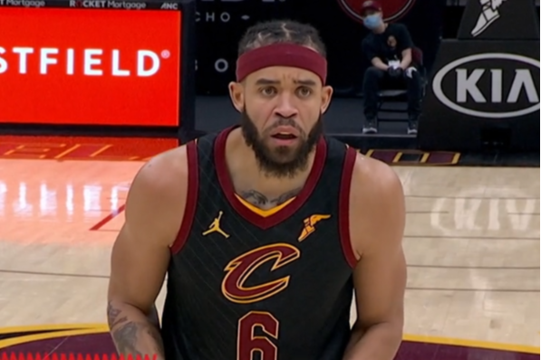 克利夫兰媒体：骑士不会买断麦基 要么交易要么留队