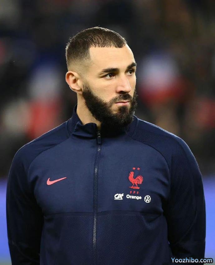 西媒：本泽马不会踢决赛，德尚冷淡态度让他很受伤