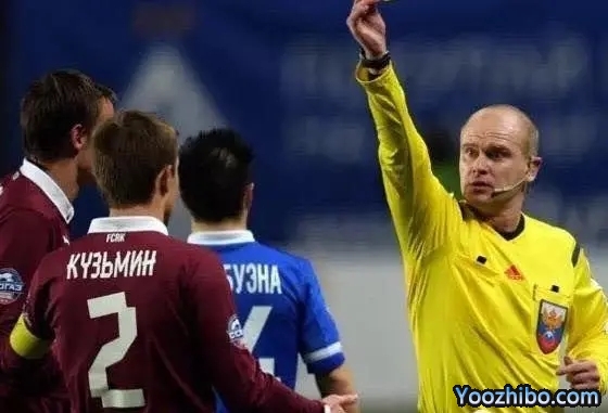 足球裁判职责是什么？足球裁判规则是什么？