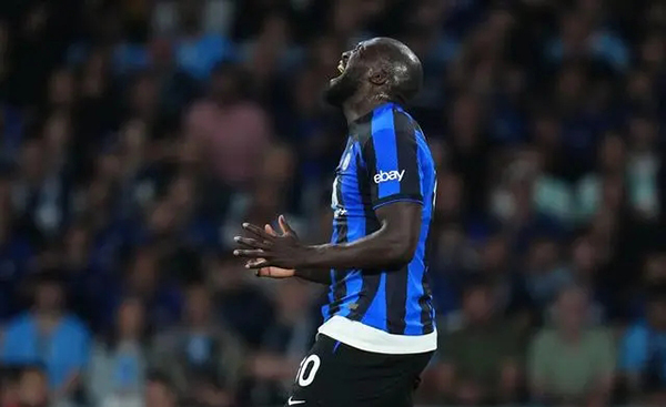 切尔西已经拒绝了国米700万镑租借卢卡库的报价