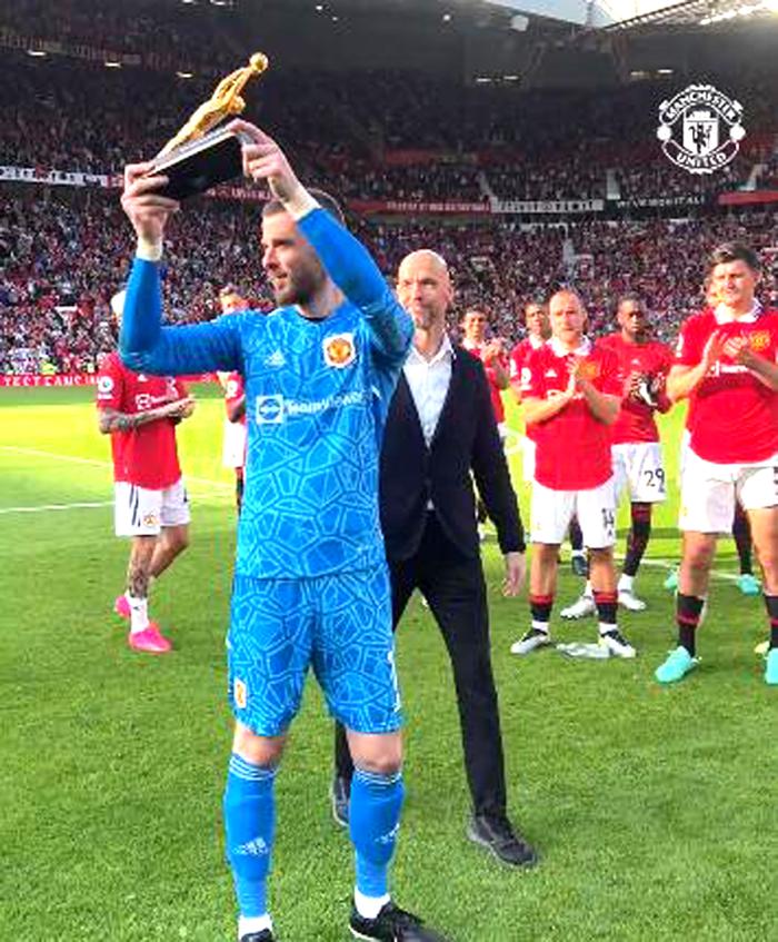 滕哈格宣告德赫亚将续约曼联！要求今夏必须买人，否则前四恐难保