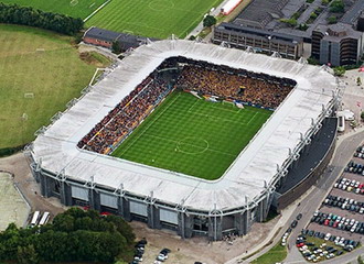 西甲阿拉维斯场馆-门迪索罗萨球场