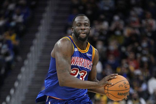 勇士第5名球员中招，格林触发健康安全协议！昨日赛后曾拥抱库里