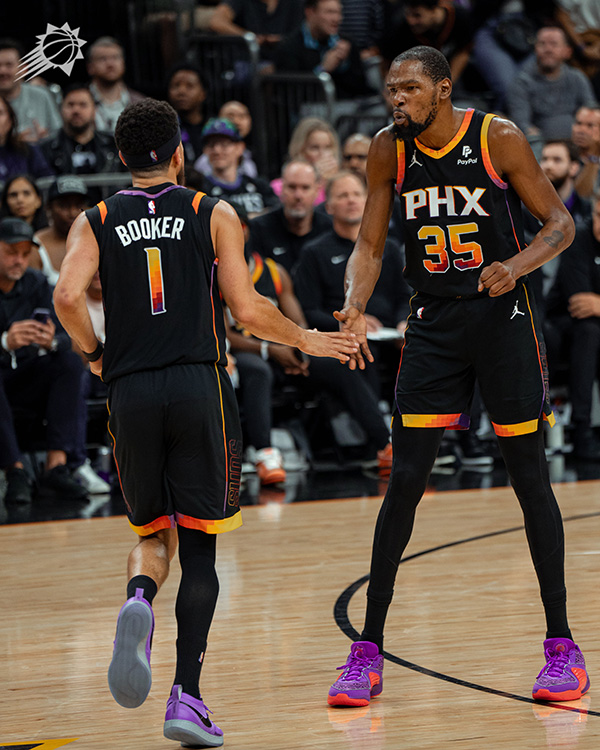 太阳双巨轰62分掀翻西部第二：杜布同砍30+提前打卡 终结对手7连胜