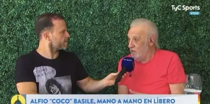 前阿根廷队主帅：梅西像怪物，没拿世界杯太不走运