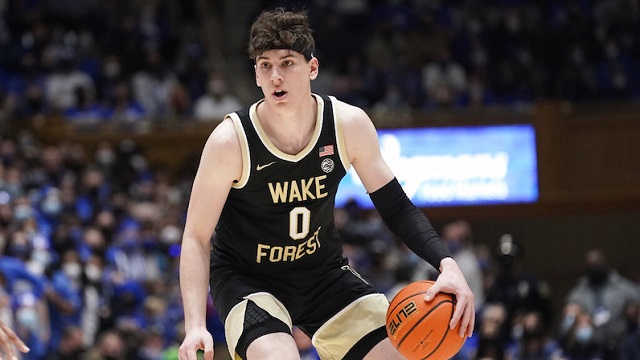 2022年NBA选秀第19顺位杰克-拉拉维亚简介一览