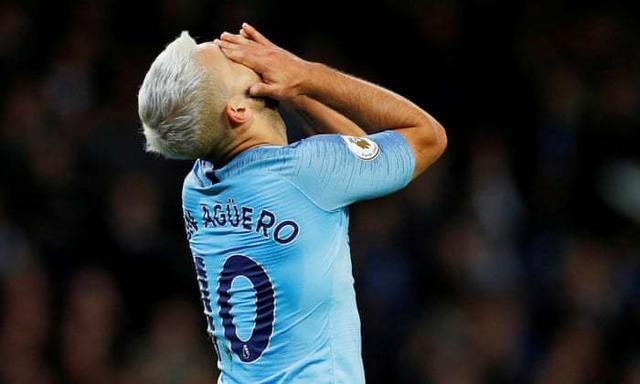 ESPN：阿圭罗赛后不满，抱怨队友不给自己传球