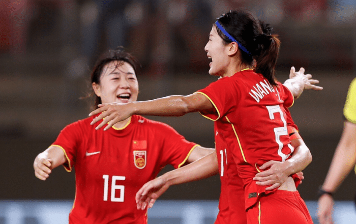 恭喜！中国女足将有4人踢五大联赛，水庆霞用人拒“王霜式”悲剧