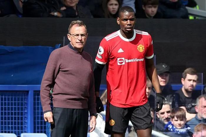 曼联比对手少跑10公里，选帅错误球员已投降！孔蒂率热刺前四在望