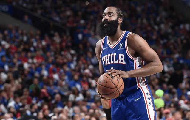 疯狂营业！哈登拍摄海报+晒联名品牌红酒，扬言：改变发展潮流