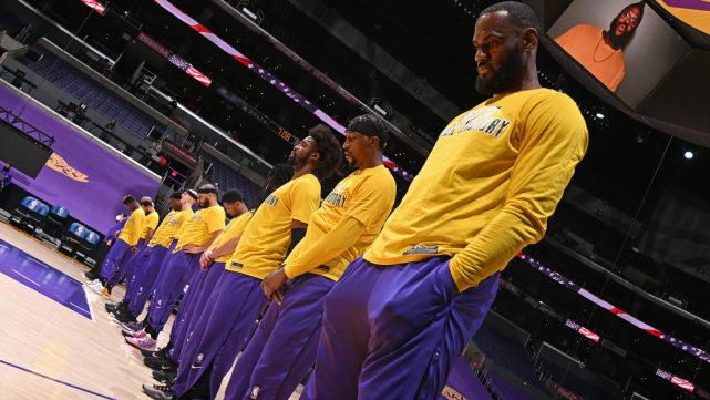 NBA公布上半季球衣销量排名！詹姆斯湖人均为第一，篮网破队史纪录