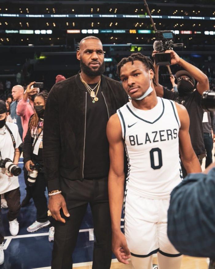 詹姆斯愿望！湖人最新伤情：纳恩今年不太可能复出，阿里扎首次实战