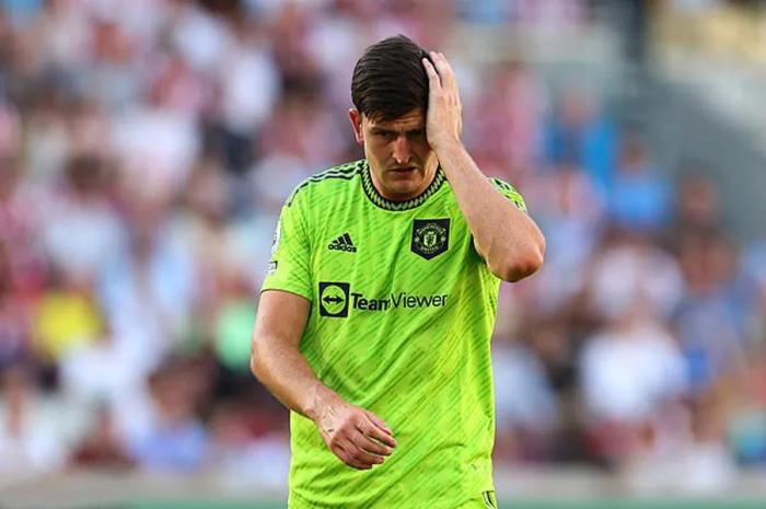 曼联下一步重建计划曝光！滕哈格欲赔本清洗马奎尔，铁腰恐也离队