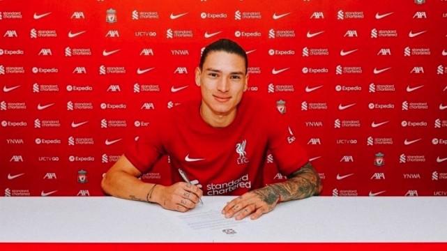 利物浦官宣努涅斯正式加盟，转会费总价1亿，穿27号球衣