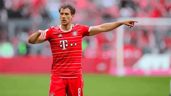 德天空：拜仁愿意4000万到5000万欧出售中场球员格雷茨卡