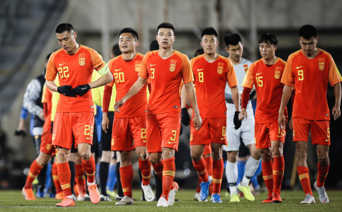 输韩国、日本的二队！当红国脚不想参赛，恭喜中国香港：将创历史