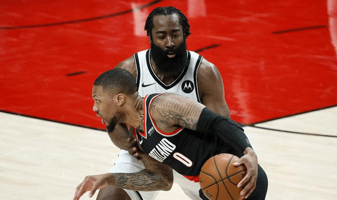 带伤出战39分59秒！哈登成最强打工人+刷爆纪录，球迷P图调侃