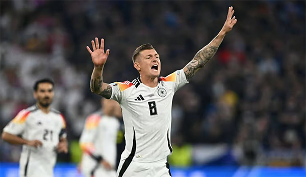 克罗斯欧洲杯首战出彩 传球成功率惊人