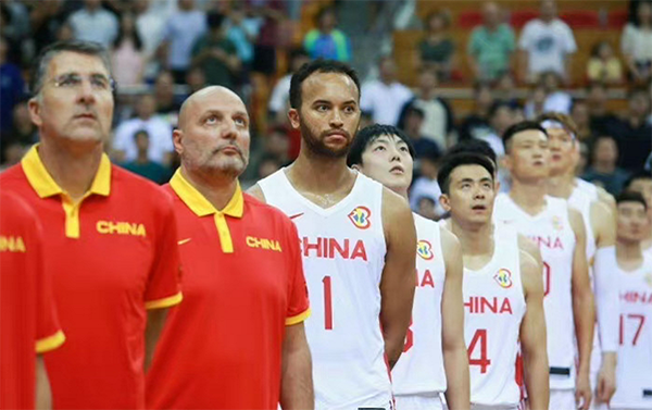 梦幻联动！中国男篮首秀在即，女足女篮女排送祝福，期待值拉满