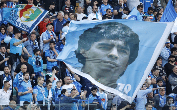 五大联赛首冠诞生，3大天才创奇迹：价值涨超1亿，意甲巨变