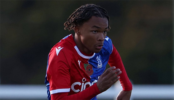 曼联引进青训小将卢萨莱 教练组迎来新成员