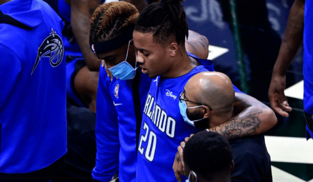 22岁状元报销魔术该签谁？美媒列出六大目标，林书豪小托马斯上榜