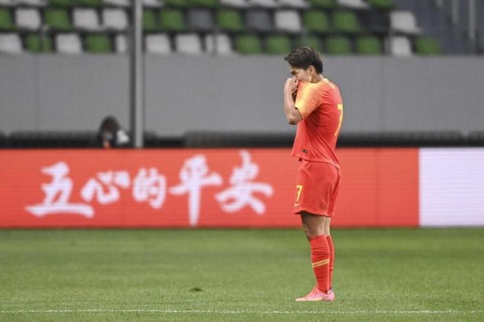 王霜: 0-2落后可以扳回来, 要用跑动冲垮韩国