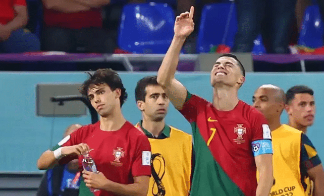 正式道歉！加纳主帅质疑点球，向C罗和裁判致歉：希望不要罚款