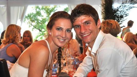 穆勒老婆是谁？穆勒老婆近况如何？