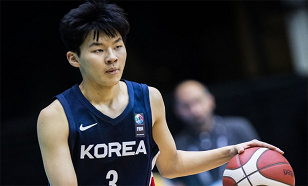 韩国篮协太抠门！名记曝公布名单节约开支，曾因检测而退赛