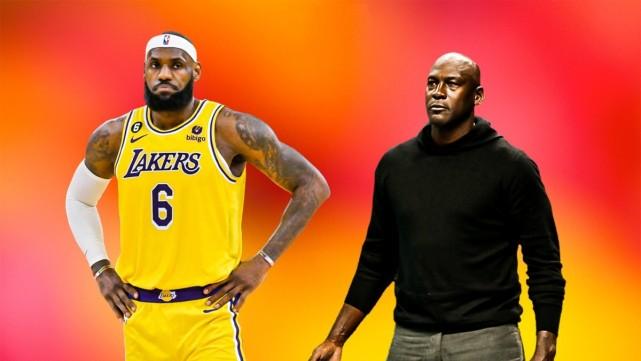 乔丹祝贺詹姆斯加冕得分王！美记盛赞38岁超巨：同一夜超天勾+飞人