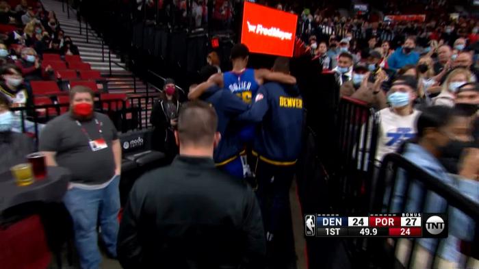 官宣伤退掘金后卫扭伤左膝，或遭十字韧带半月板重伤！