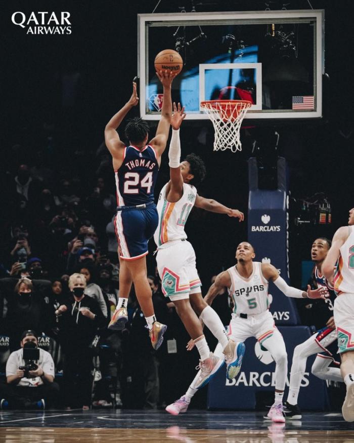 篮网新秀神奇一球救主，1.4秒绝杀！杜兰特：他展示了他的才华