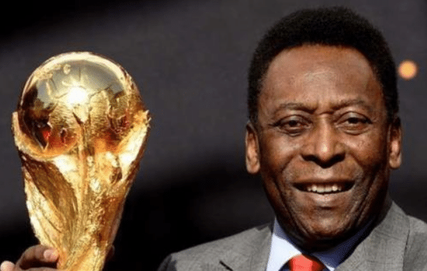 创纪录！贝利1958年球星卡拍出天价，那一年贝利开启球王之路