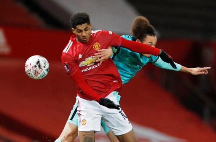 曼联妖星5场4球专克利物浦，追平坎通纳数据！膝伤恐缺席周中英超