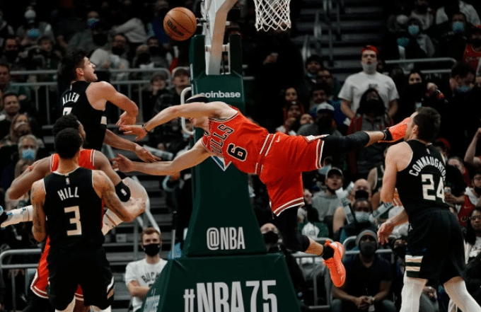 阿伦伤人惹众怒！卡鲁索经纪人要求联盟严惩，詹皇前队友：肮脏的动作