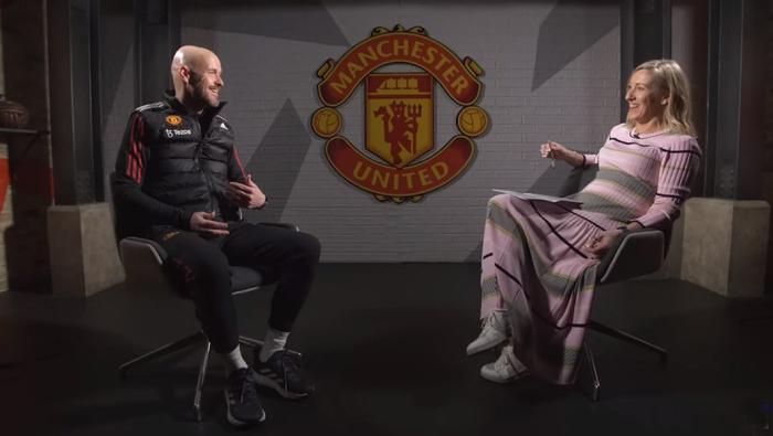 曼联大败次日滕哈格7点上班！激发球员斗志，让其聆听利物浦庆祝