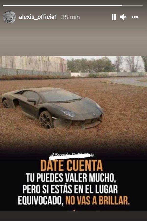 桑切斯晒跑车陷入泥潭照片，疑似不满在国米坐板凳