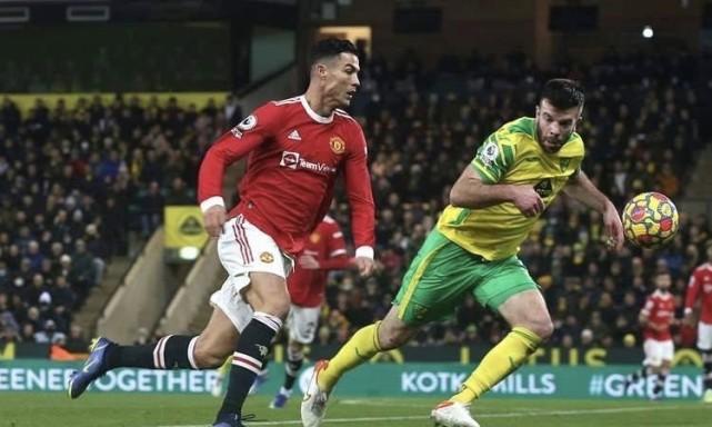 1战豪创5大纪录！36岁C罗1幕让人心疼：88分钟仍奋力起跳，重摔不起